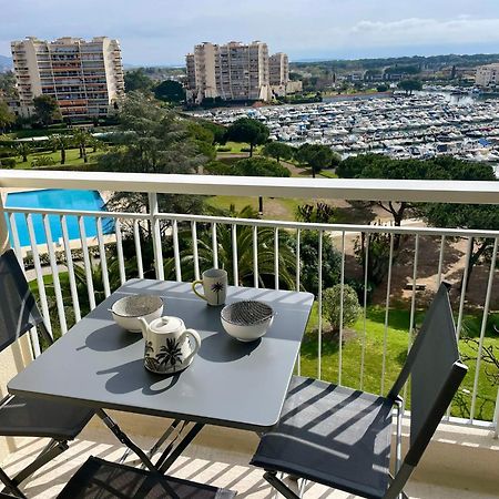 Studio Avec Vue Sur Marina Et Mer - 2 Adultes Et 1 Enfant Maximum Mandelieu Buitenkant foto